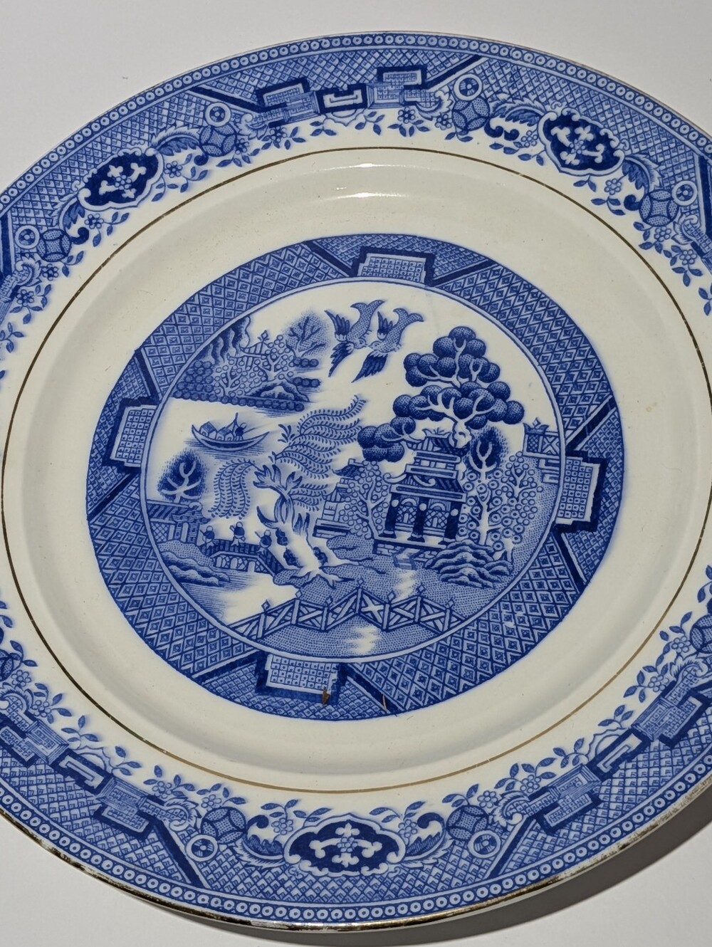 1950s-60s Royal Grafton 'Blue Willow' Plates (Pair) England, Fine Bone China VTG